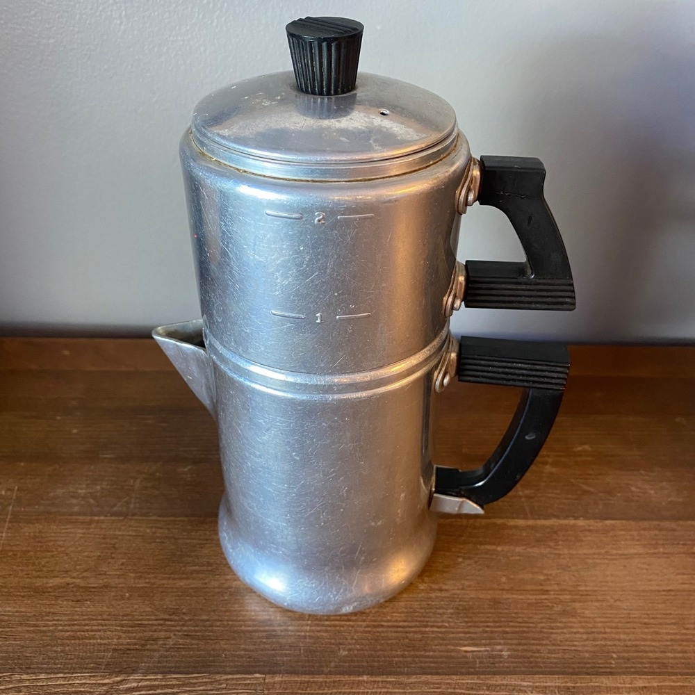 Vintage Wear-Ever 3042 Aluminum Drip Coffee Maker 2 Cup Bakelite Handle USA Made